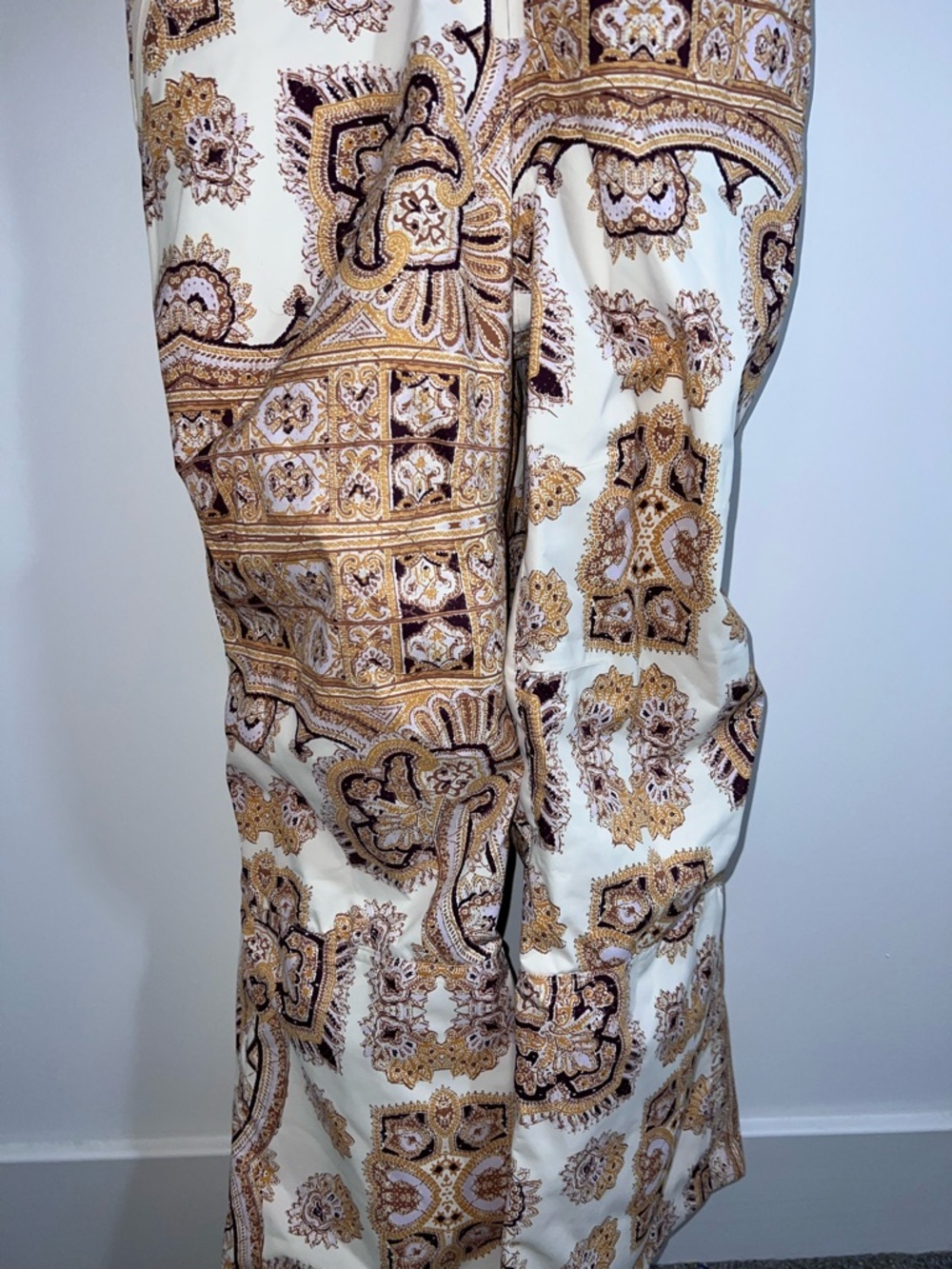 FP Movement by Free People Cream & Gold Paisley Zip-Front ski snow Overalls L - Picture 4 of 13